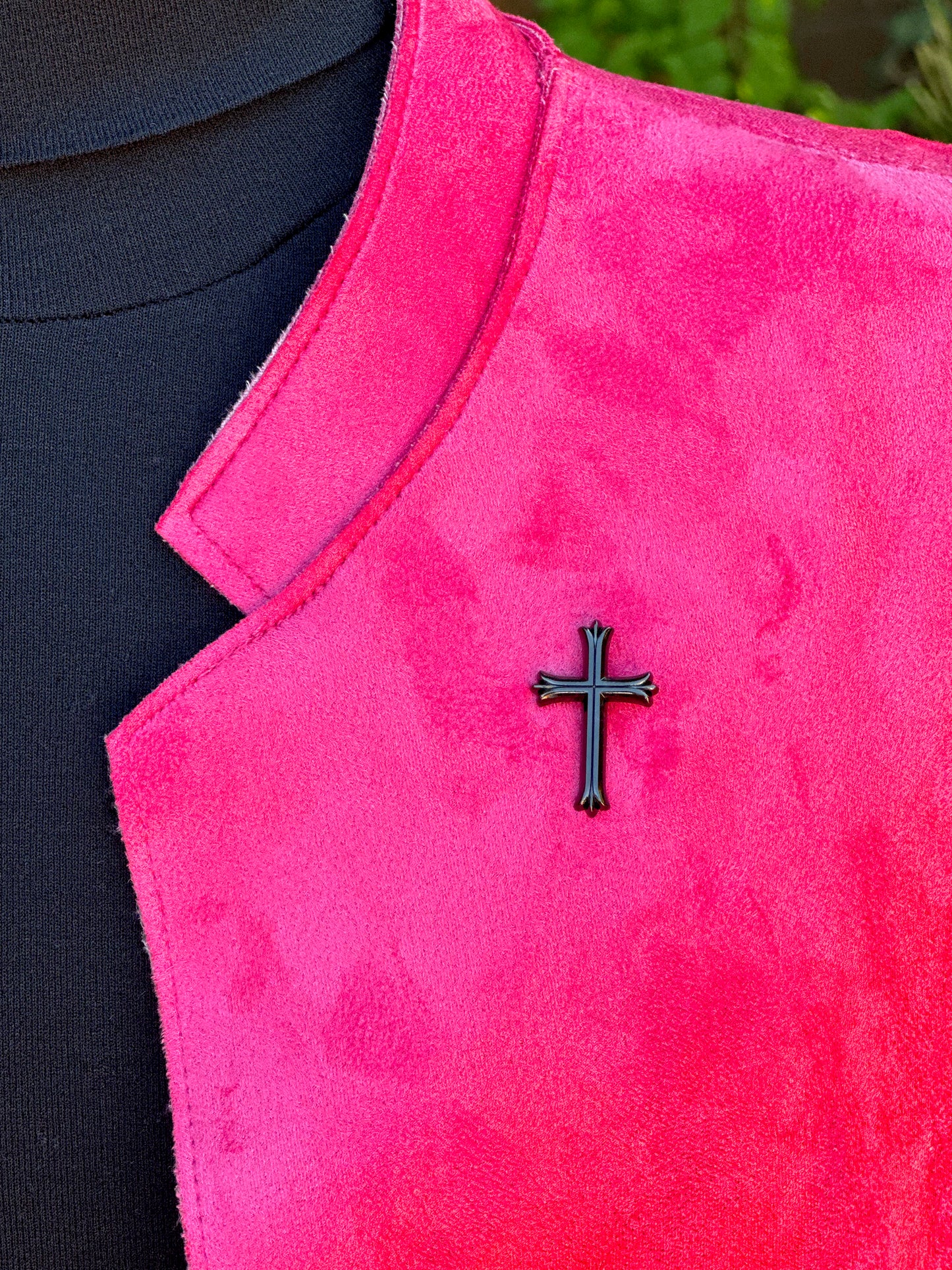 Palonce Cross Lapel Pin